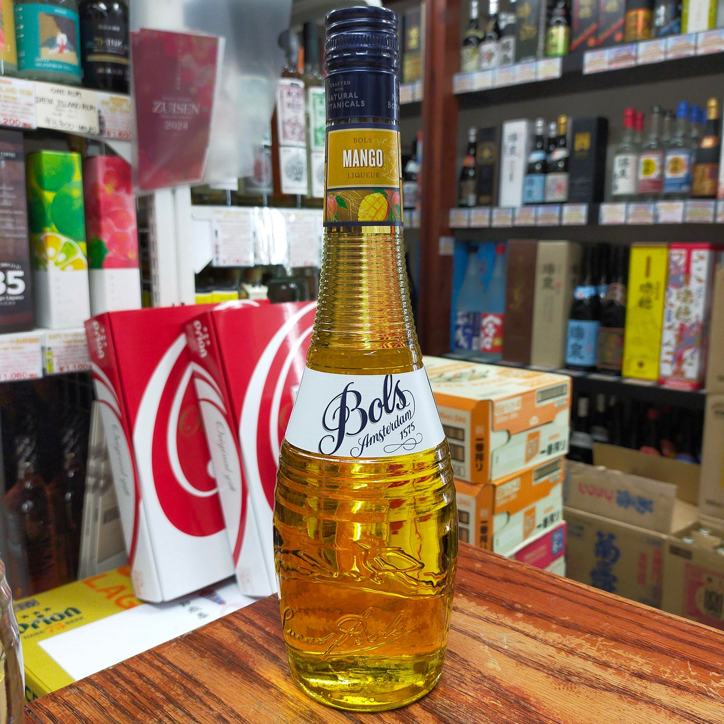 ボルス マンゴ 17度 700ml