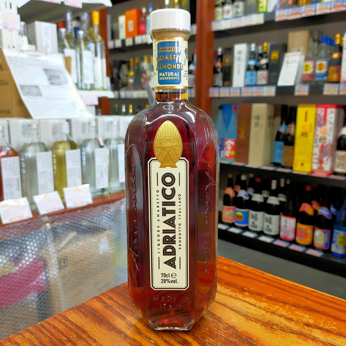 アドリアティコ ローステッド アーモンド 28度 700ml