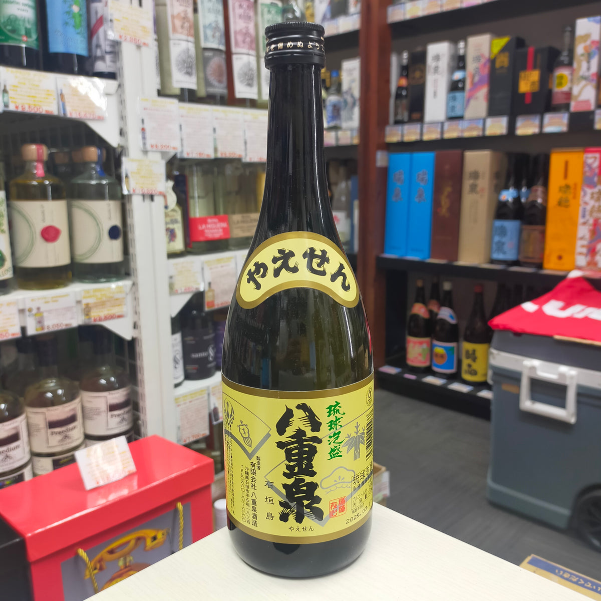 八重泉 ブラック 30度 720ml