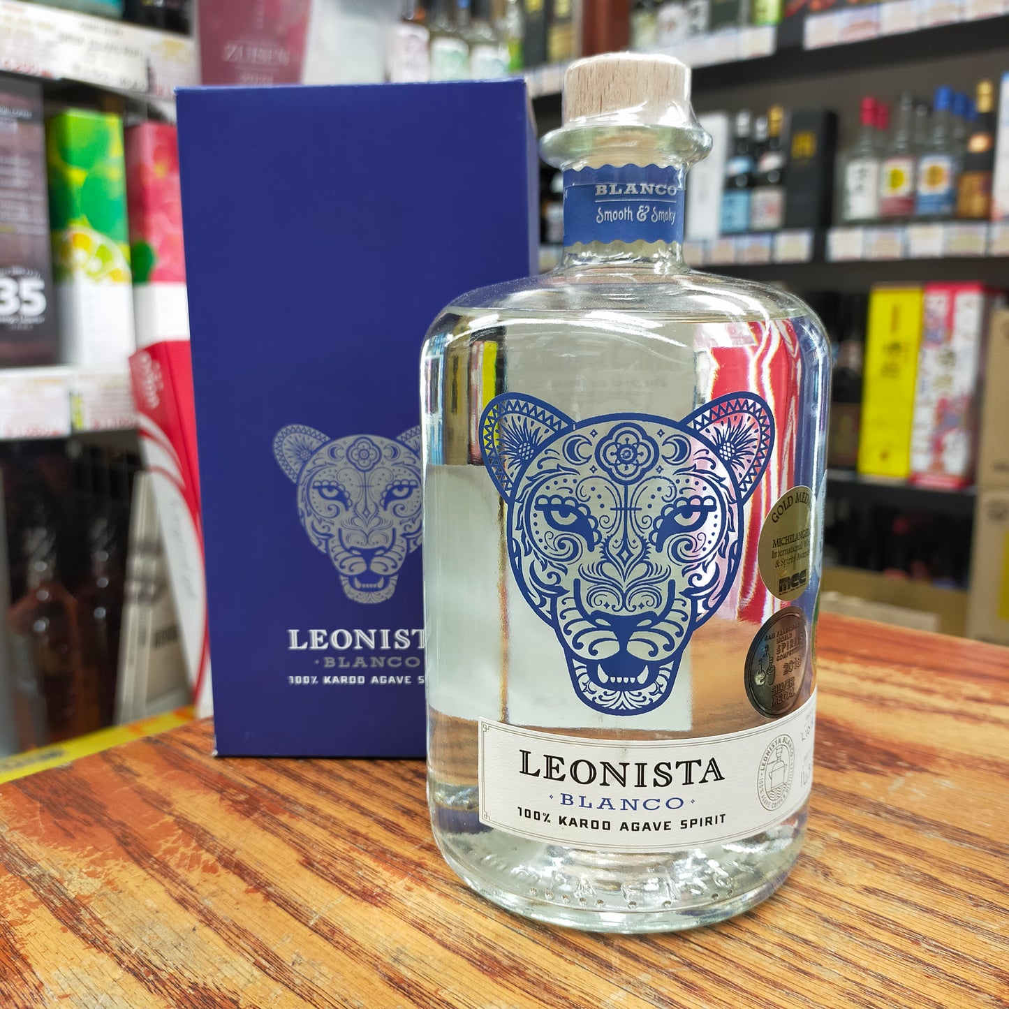 レオニスタ ブランコ 43度 750ml