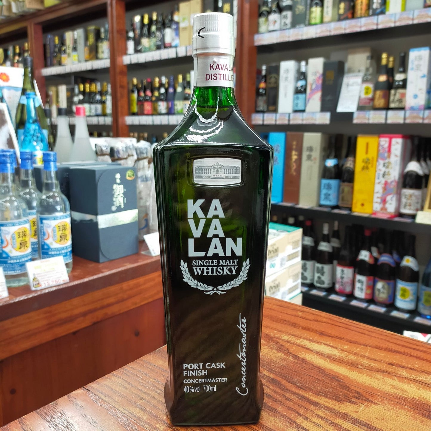 カバランコンサートマスター シングルモルトウイスキー ポートフィニッシュ 40度 700ml