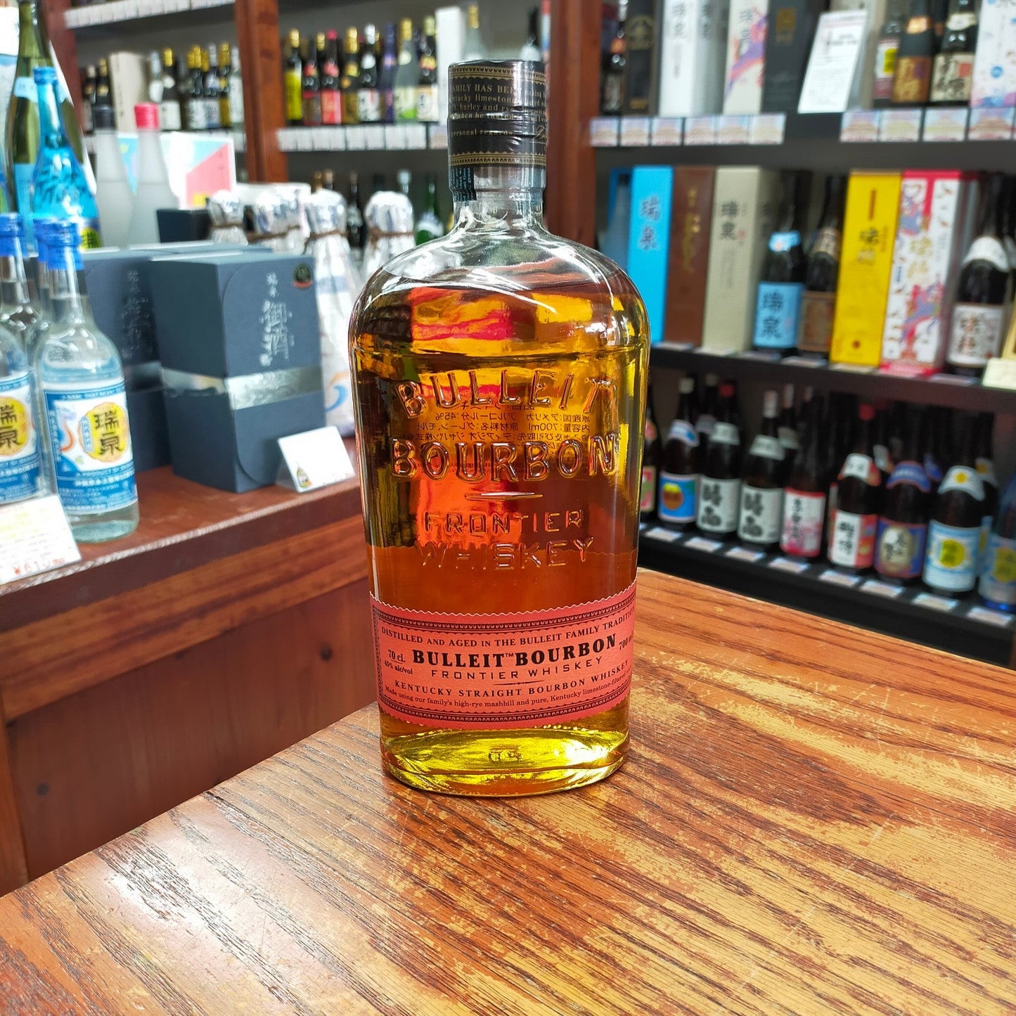 ブレット バーボン 45度 700ml
