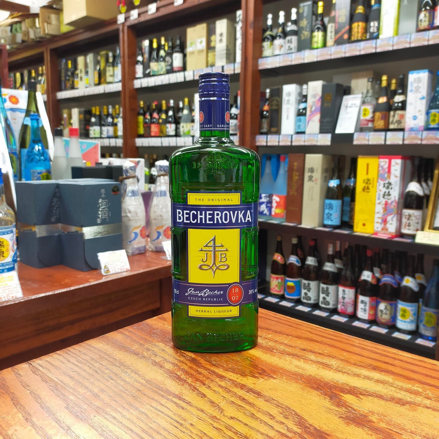 ベヘロフカ 38度 700ml