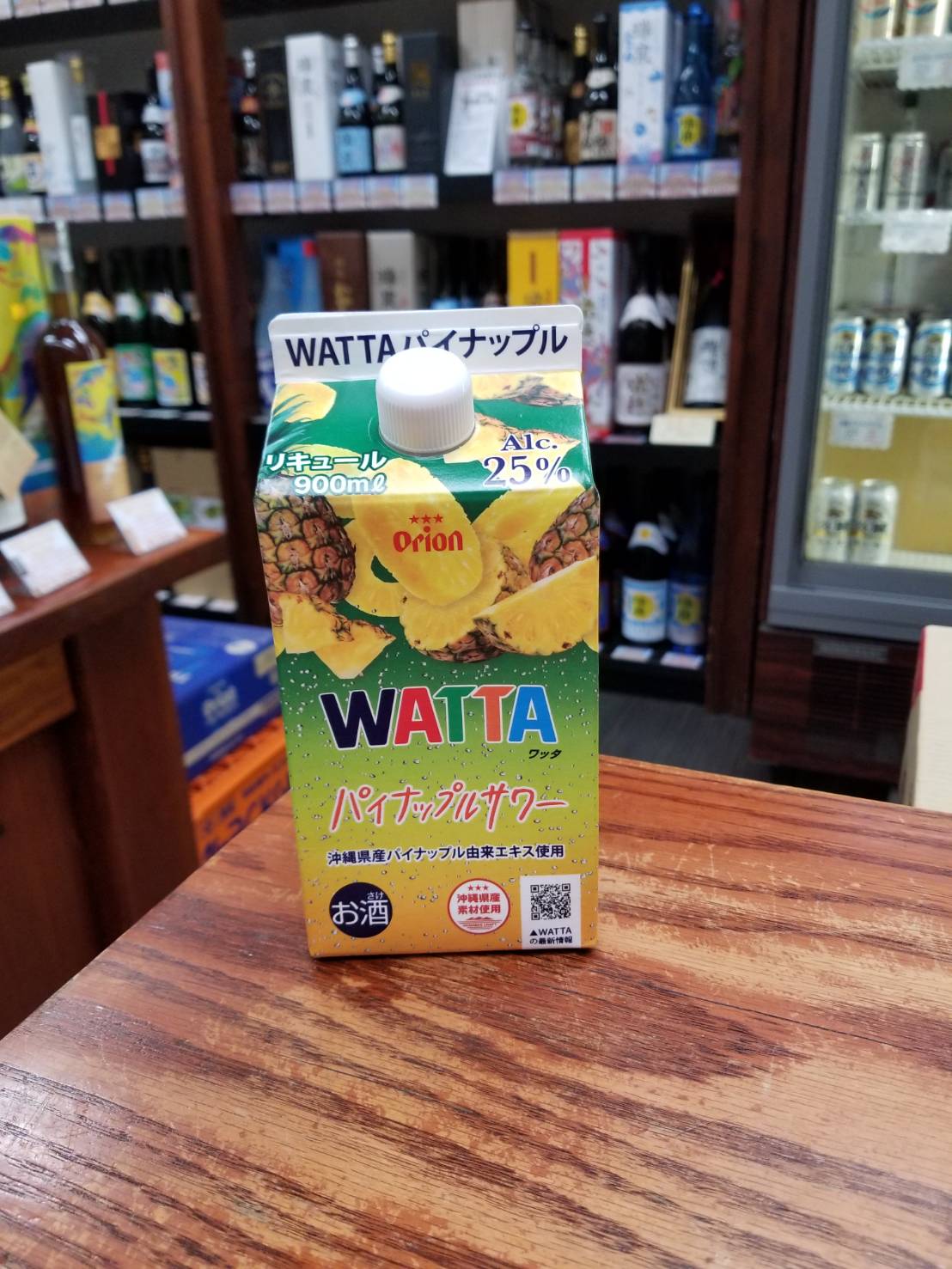 WATTA ワッタパイナップルサワー 25度 900ml