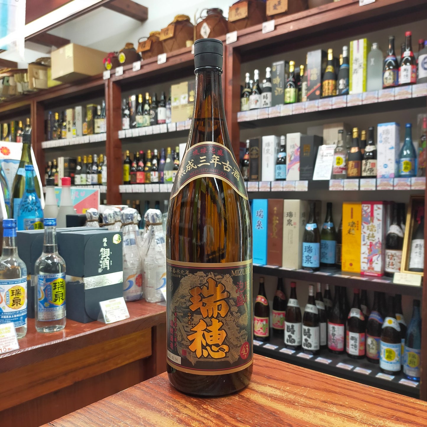 瑞穂 熟成3年古酒 43度 1800ml