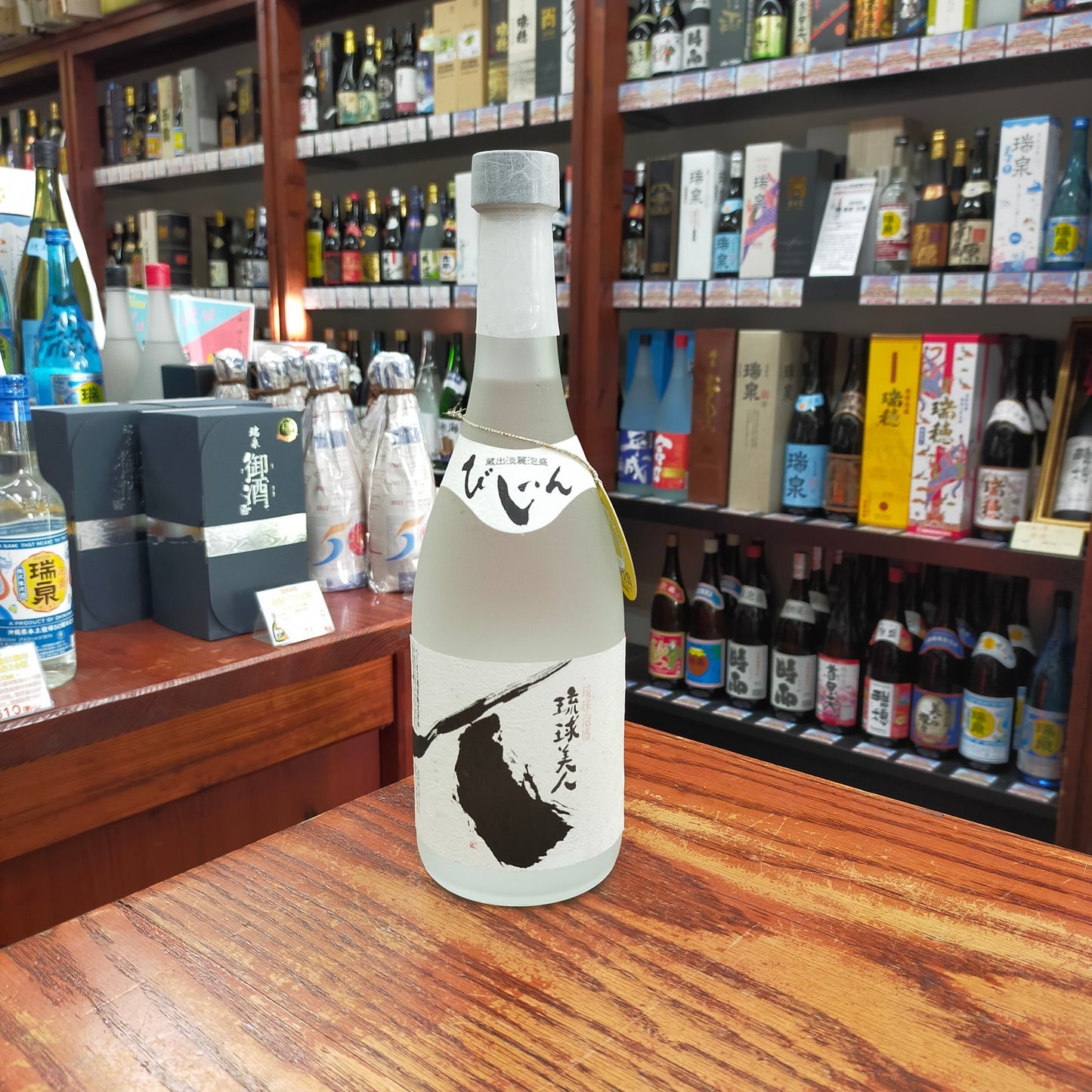 淡麗 琉球美人 25度 720ml