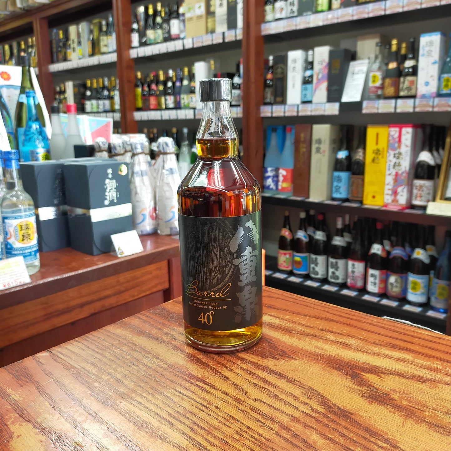 八重泉 BARREL 40度 720ml