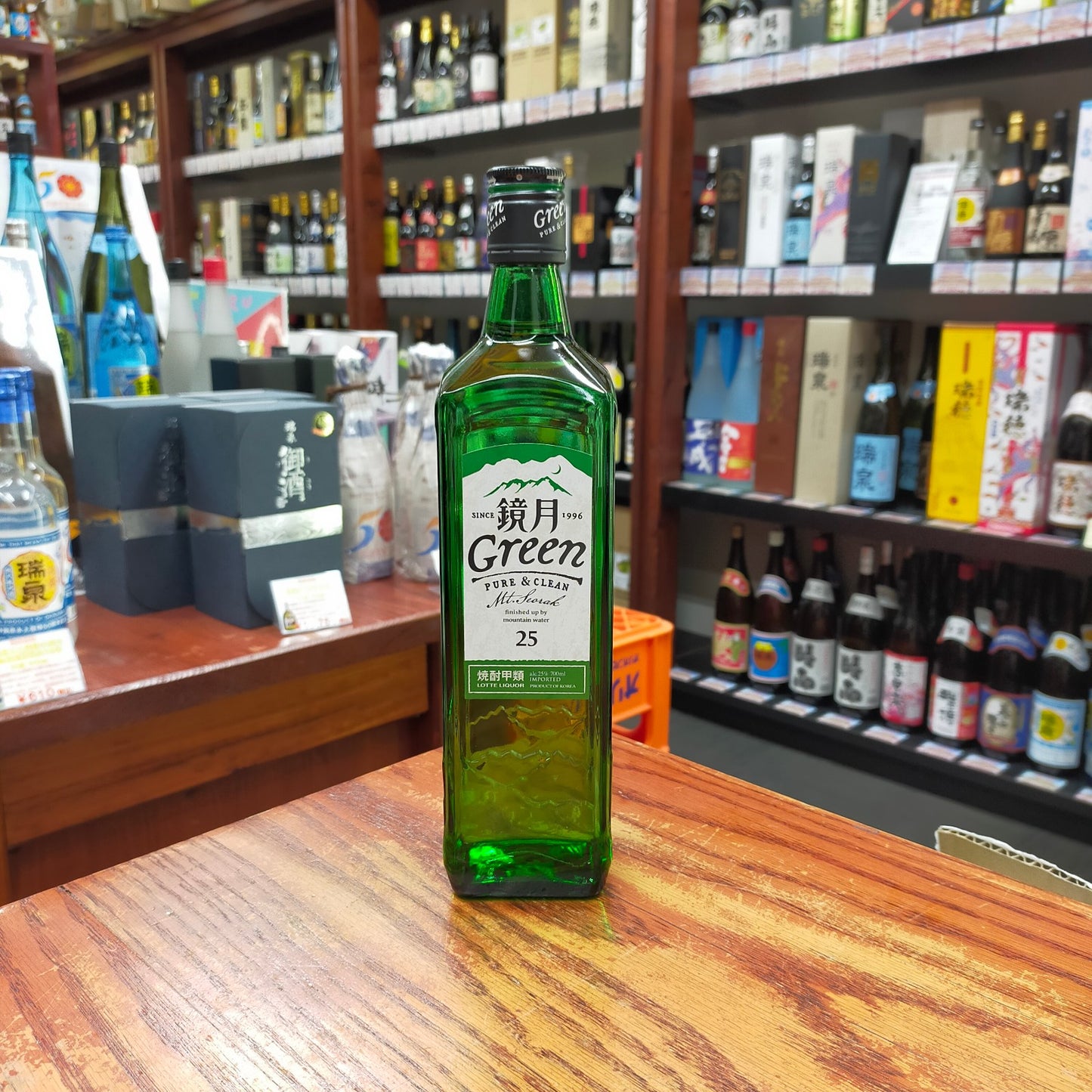 鏡月グリーン 25度 700ml