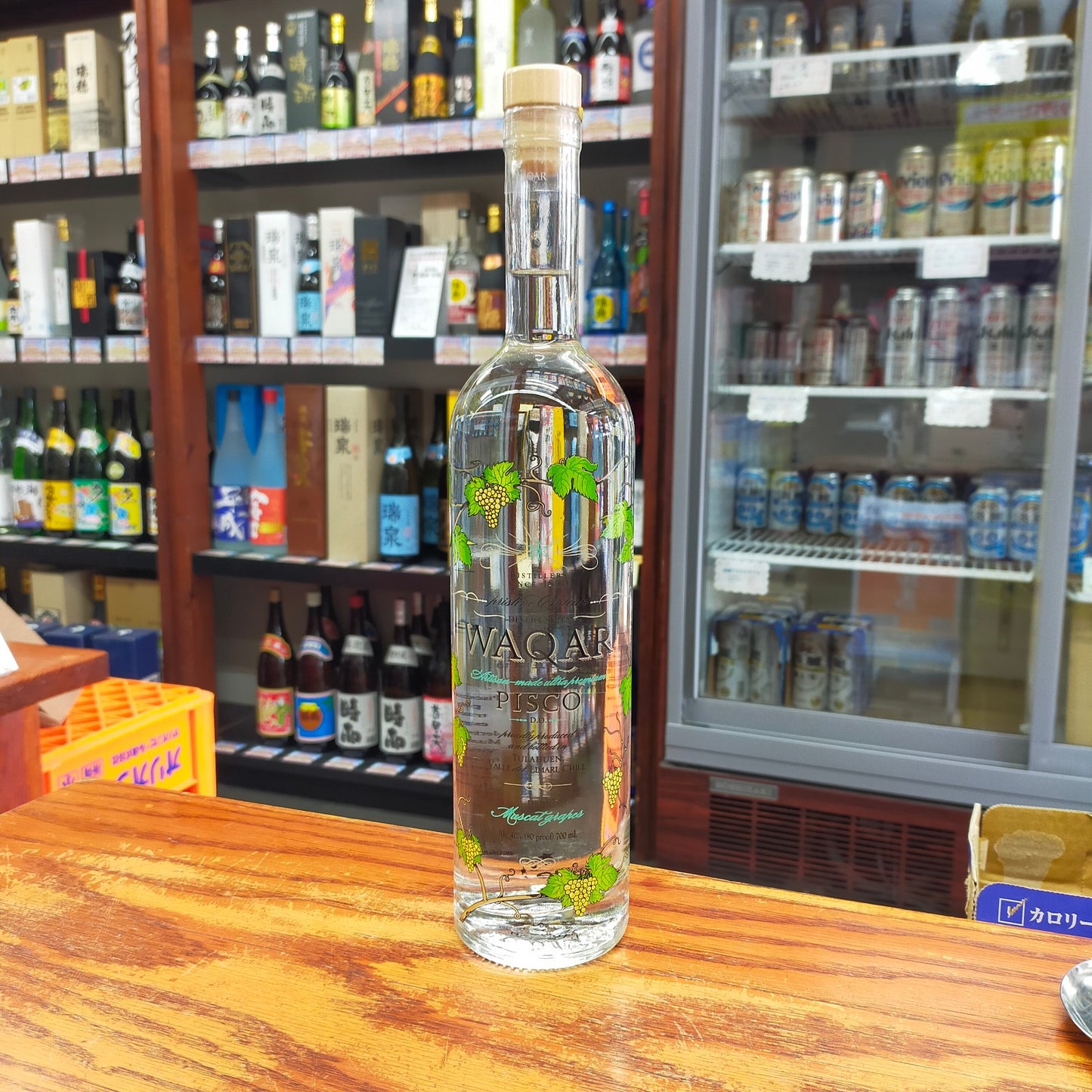 ピスコ・ワカー 40度 700ml