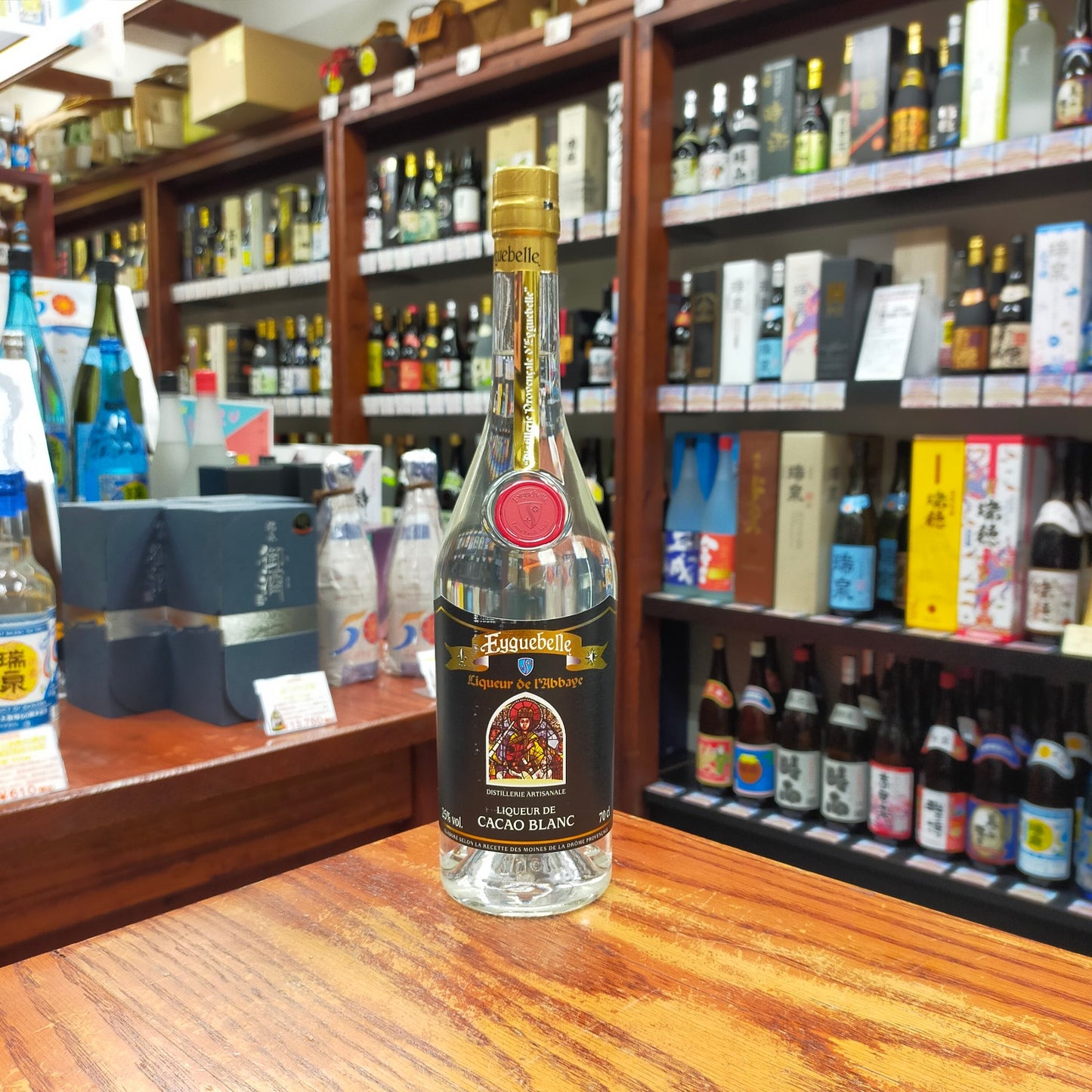 エギュベル・カカオ・ブラン 25度 700ml