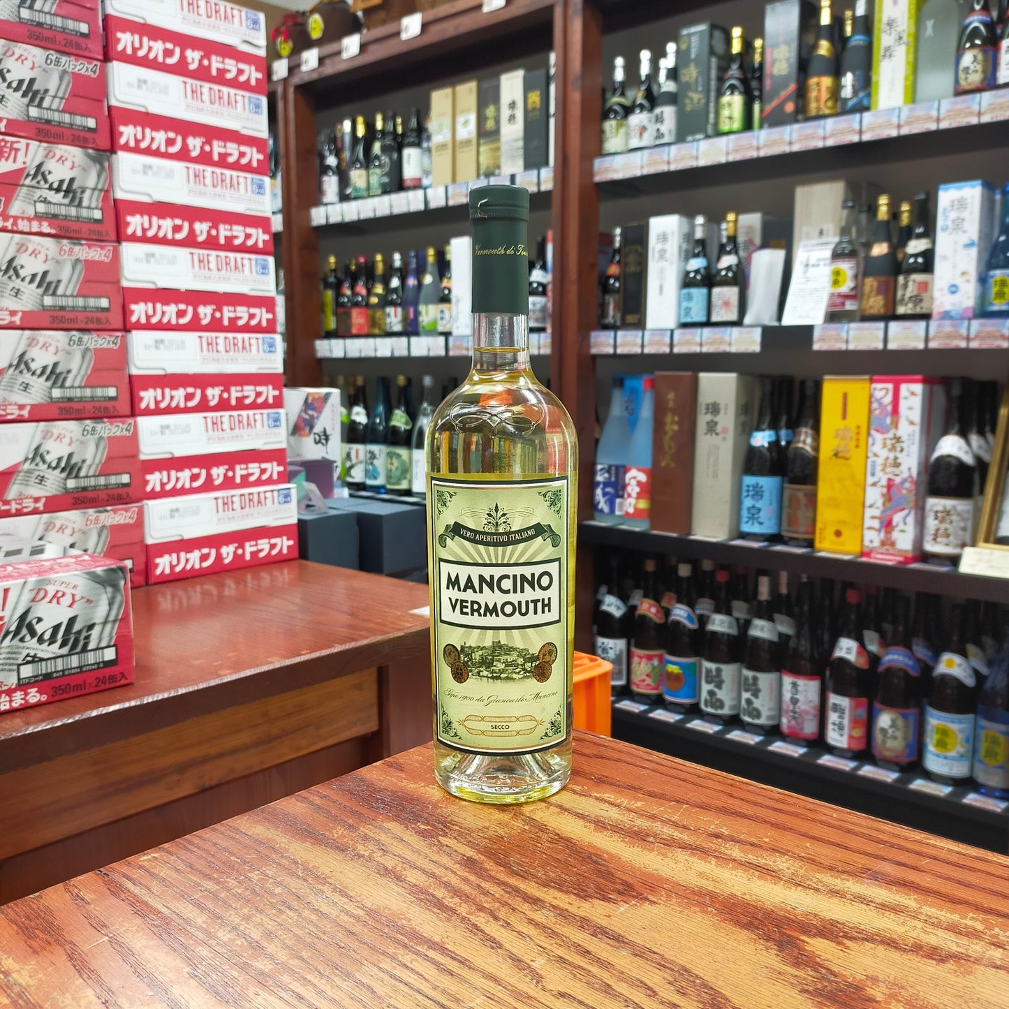 マンチーノ・ヴェルモット セッコ 18度 750ml