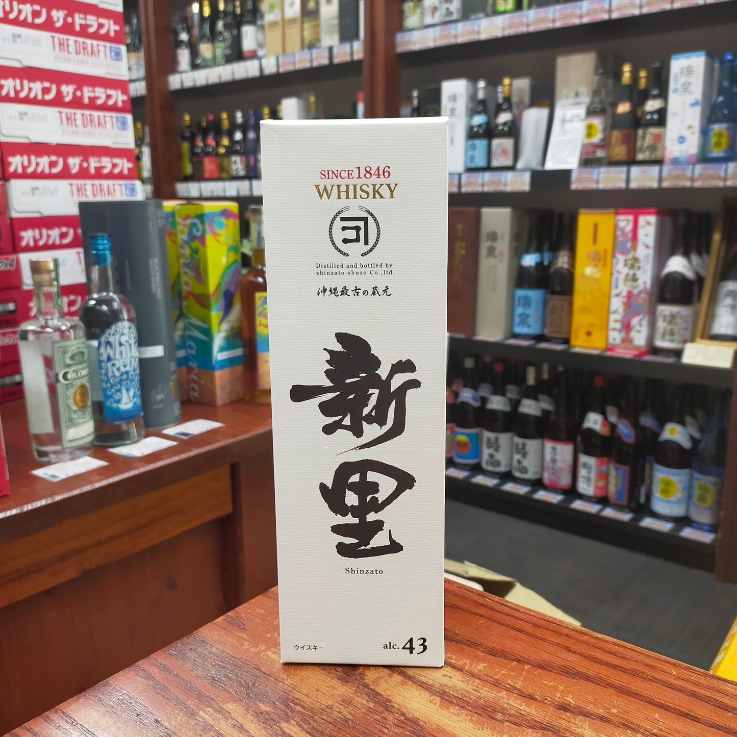 新里 WHISKY 43度 700ml