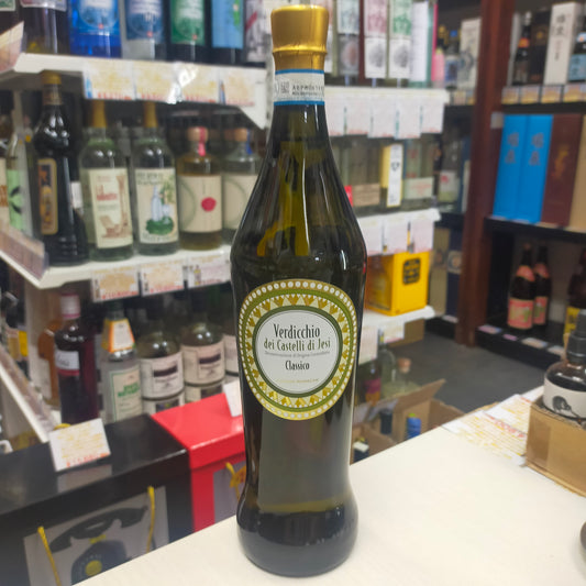 ウマニロンキ ヴェルディッキオ クラッシコ イエージ 12度 750ml