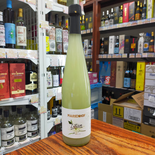 マリエンホーフ リリエンリケール 18度 700ml