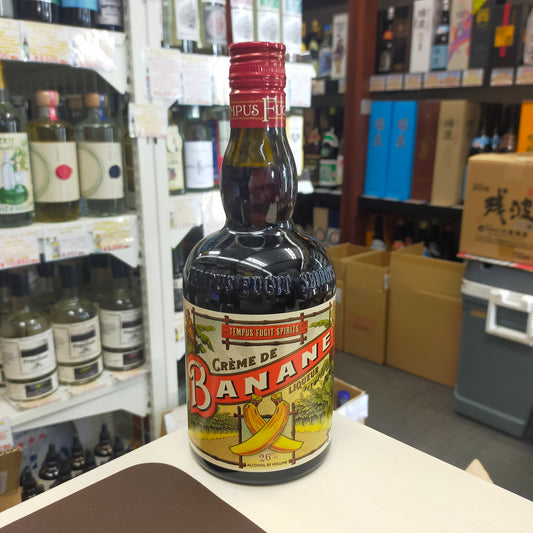 テンパス フュージット クレームドバナナ 26度 700ml
