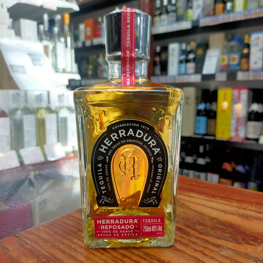 エラドゥーラ レポサド 40度 750ml