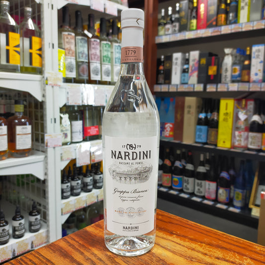 ナルディーニ グラッパ ビアンカ 50度 700ml