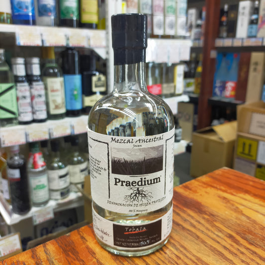 プラエディウム トバラ 50度 750ml