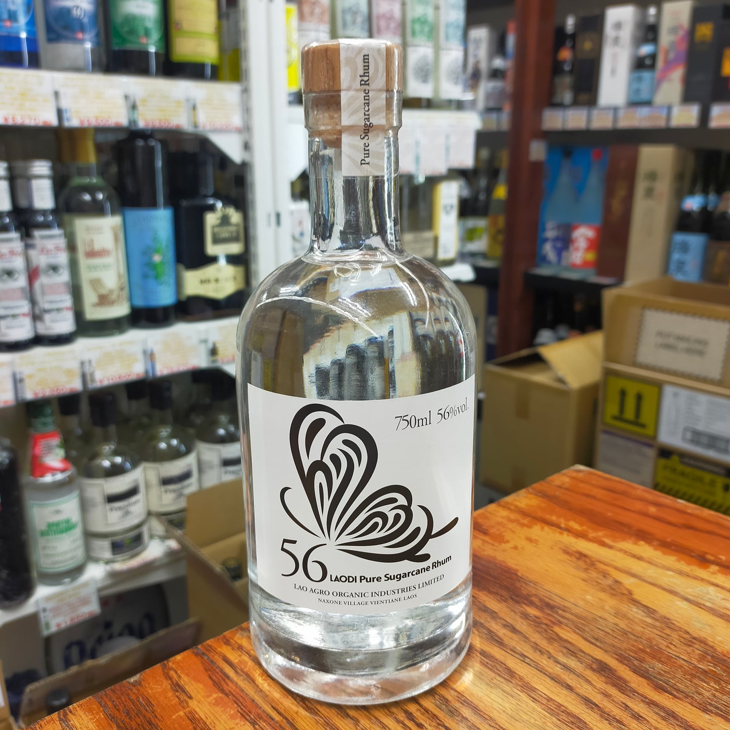 ラオディ ホワイト 56 56度 750ml