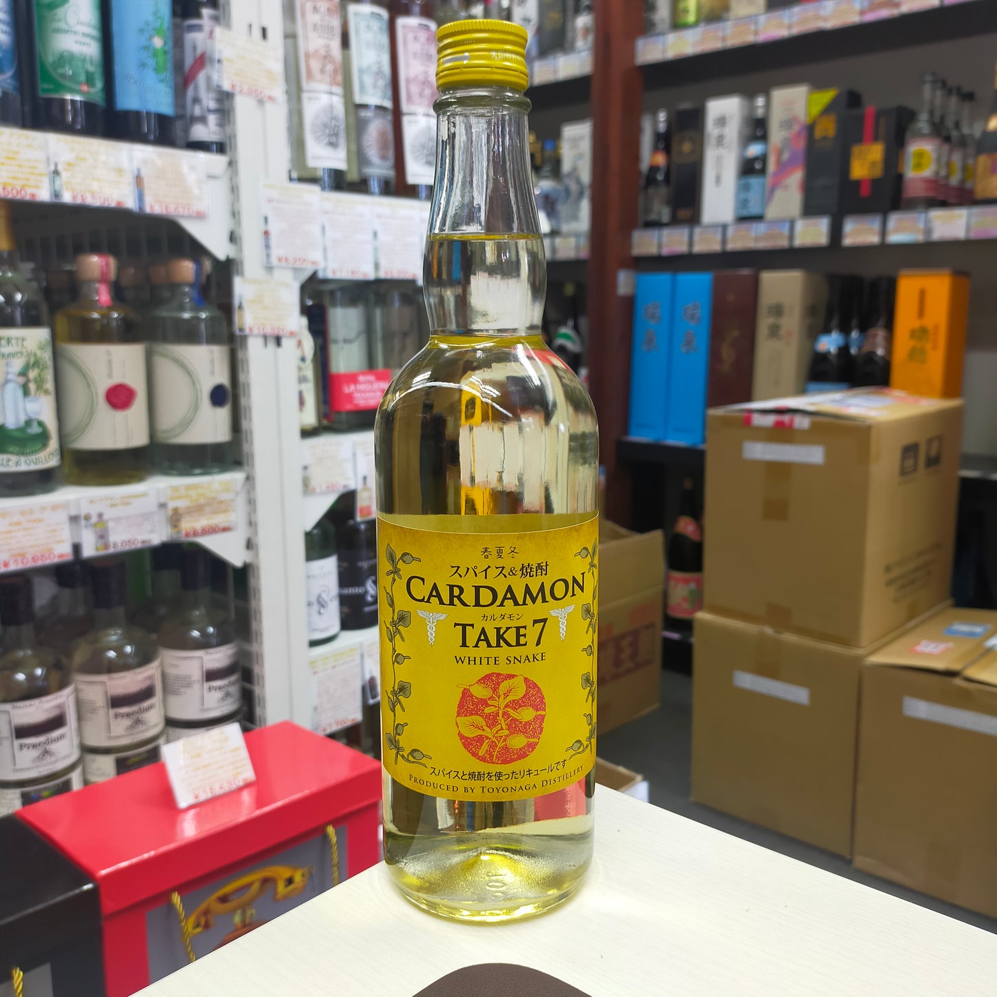 カルダモン テイク7 25度 700ml