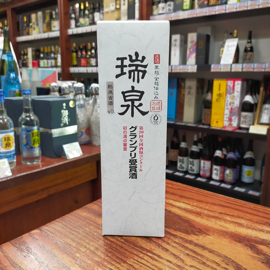 瑞泉古酒 40度 720ml